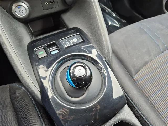 2018 Nissan LEAF SV