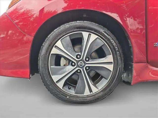 2018 Nissan LEAF SV