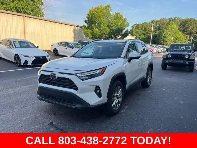 2025 Toyota RAV4 XLE Premium