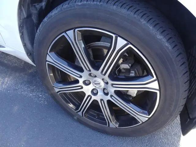 2019 Volvo XC60 T5 Inscription