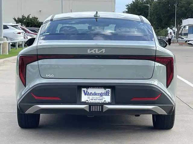 2025 Kia K4 EX