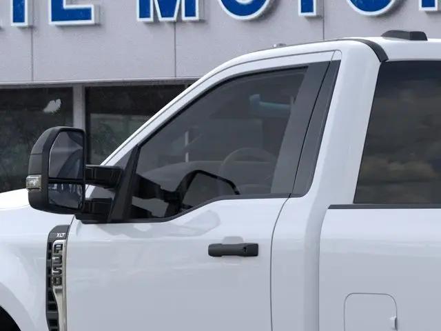 2026 Ford F-350 XLT