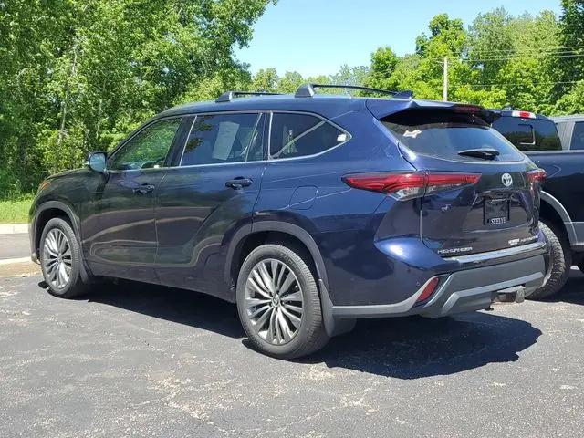 2020 Toyota Highlander Platinum