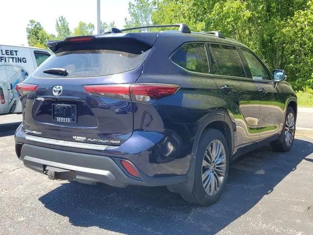 2020 Toyota Highlander Platinum