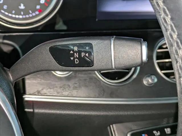 2019 Mercedes-Benz E-CLASS E 300 E 300
