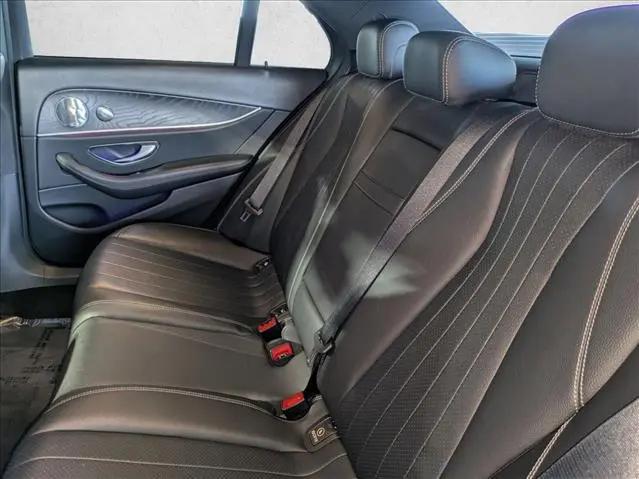 2019 Mercedes-Benz E-CLASS E 300 E 300