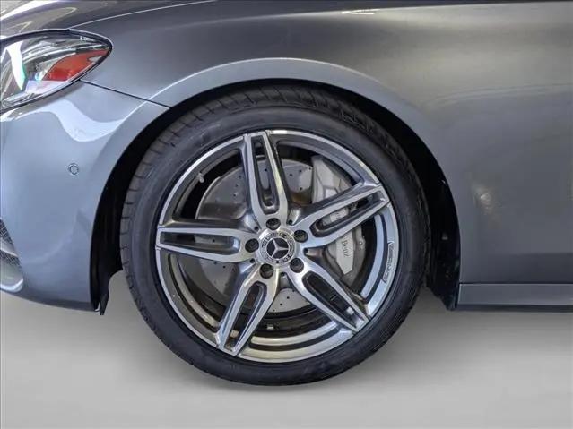 2019 Mercedes-Benz E-CLASS E 300 E 300