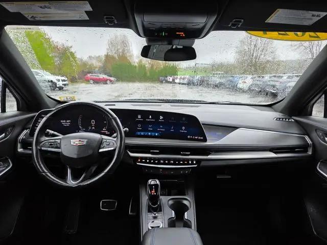 2024 Cadillac XT4 AWD Sport