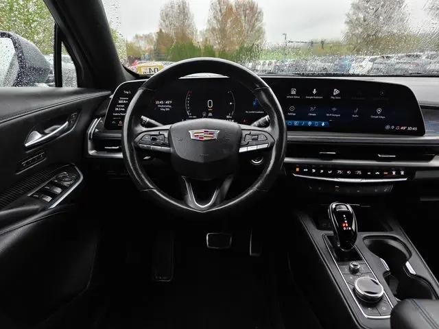 2024 Cadillac XT4 AWD Sport