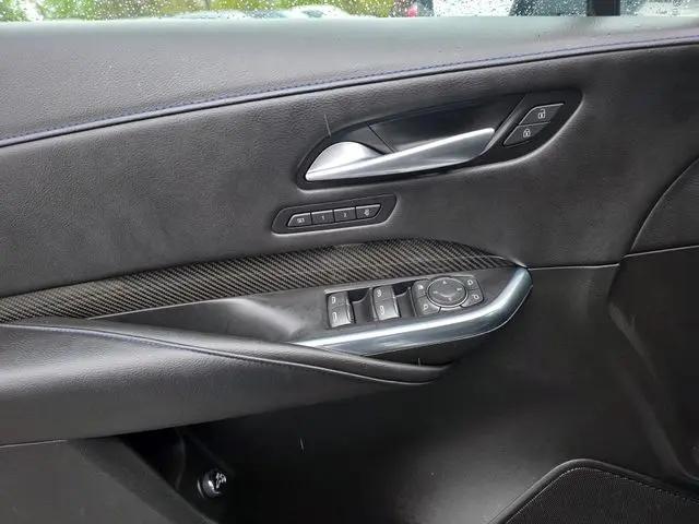 2024 Cadillac XT4 AWD Sport