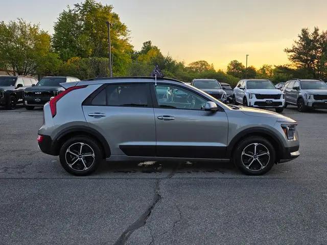 2023 Kia Niro EX