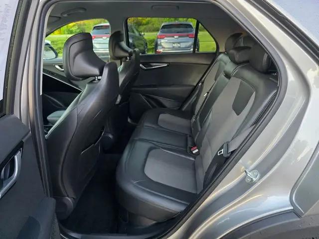 2023 Kia Niro EX