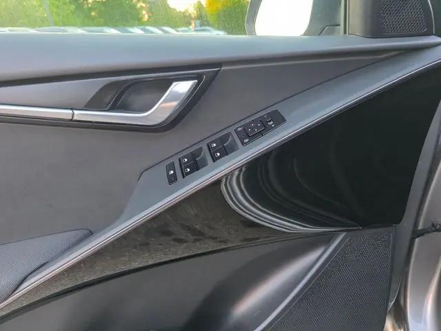 2023 Kia Niro EX