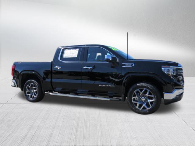 2026 GMC Sierra 1500 Crew Cab, Short Bed, SLT, 4WD