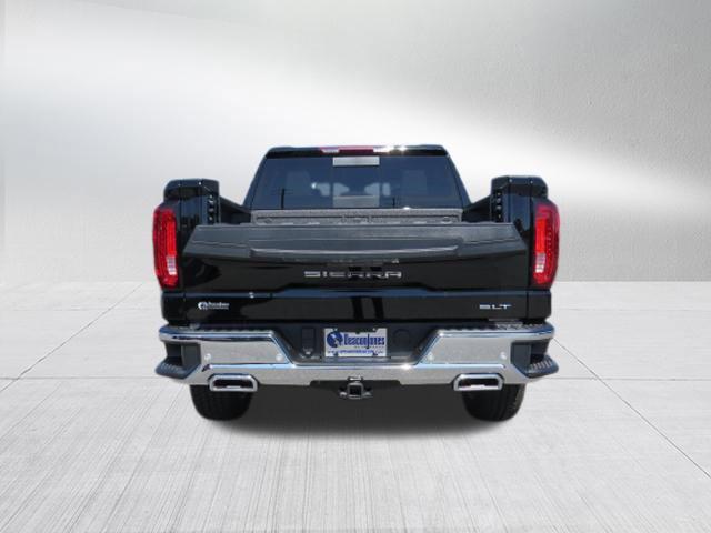 2026 GMC Sierra 1500 Crew Cab, Short Bed, SLT, 4WD