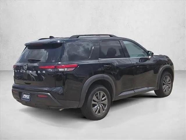 2025 Nissan Pathfinder SV FWD