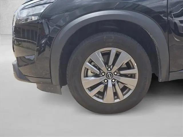2025 Nissan Pathfinder SV FWD