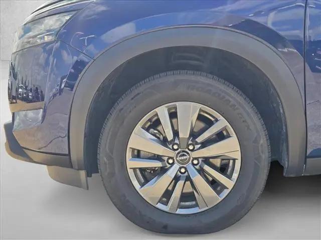 2025 Nissan Pathfinder SV FWD