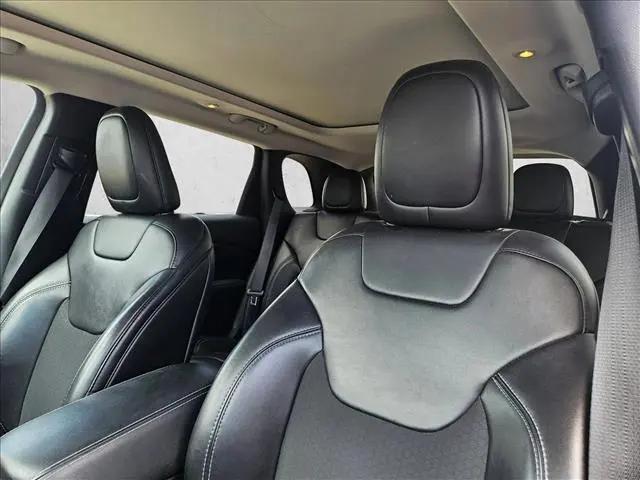 2019 Jeep Cherokee Latitude Plus FWD