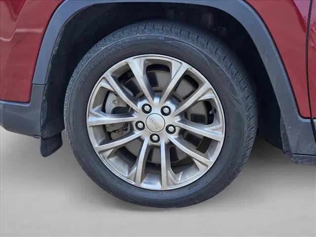 2019 Jeep Cherokee Latitude Plus FWD