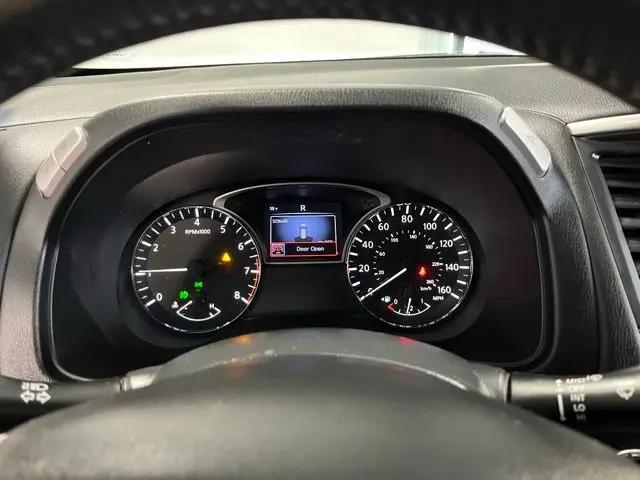 2017 Nissan Pathfinder Platinum