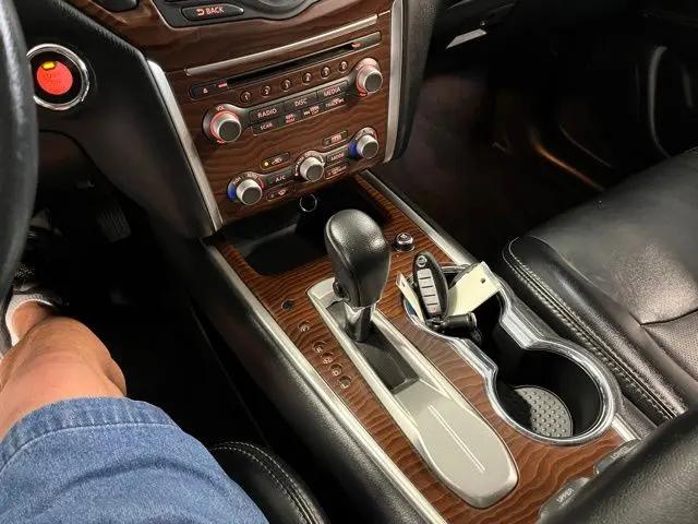 2017 Nissan Pathfinder Platinum