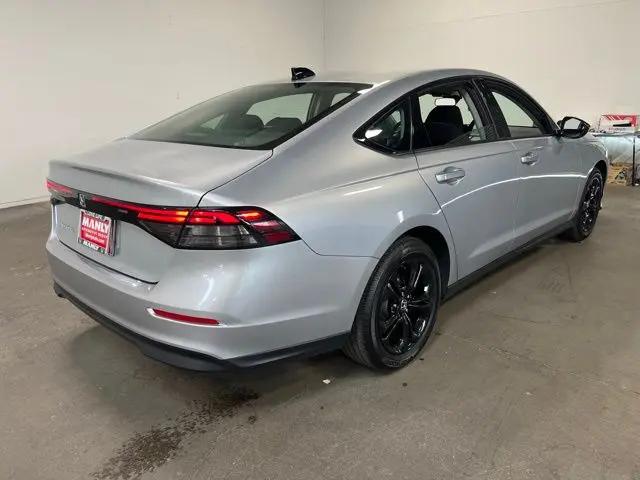 2025 Honda Accord Sedan SE