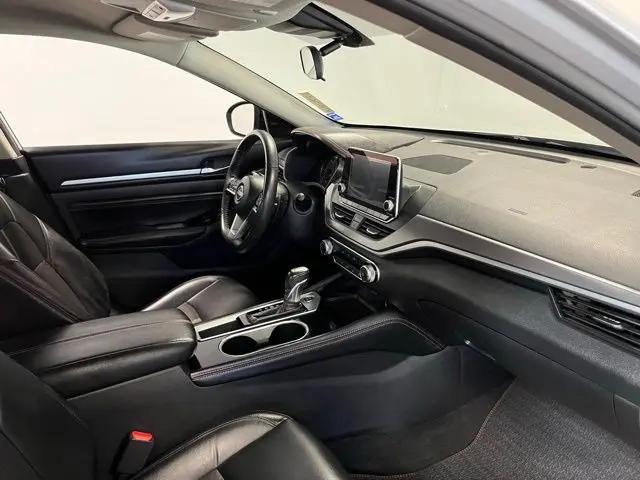 2023 Nissan Altima SR FWD