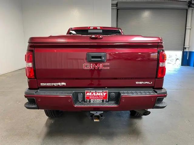 2015 GMC Sierra 2500HD Denali