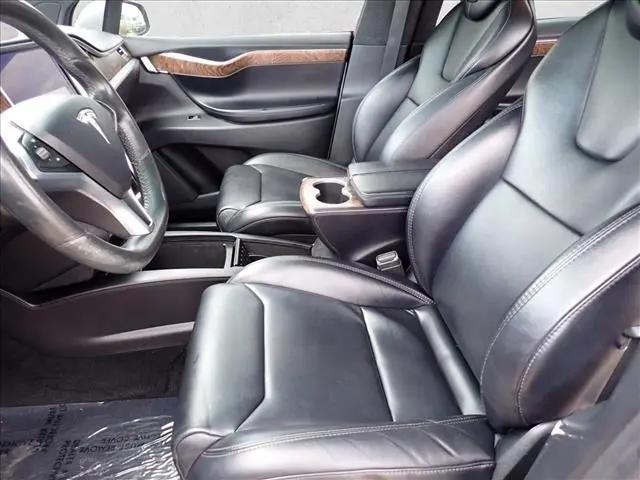 2017 Tesla Model X 75D