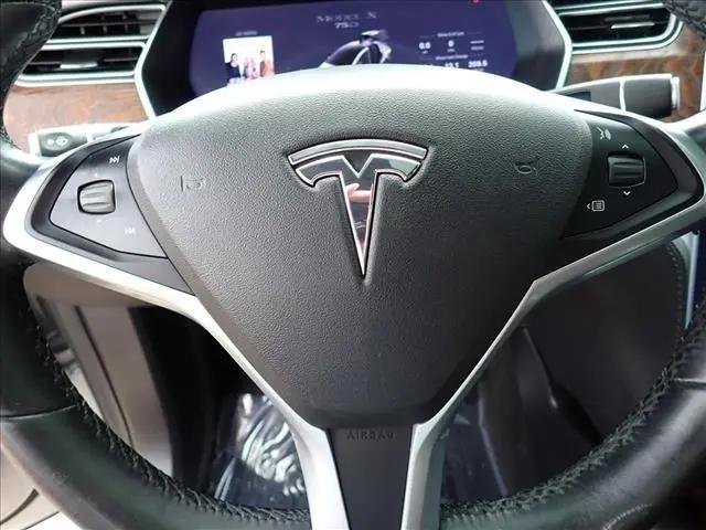 2017 Tesla Model X 75D