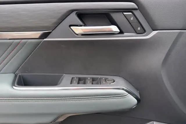2026 GMC Acadia AT4 AWD