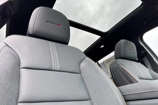 2026 GMC Acadia AT4 AWD