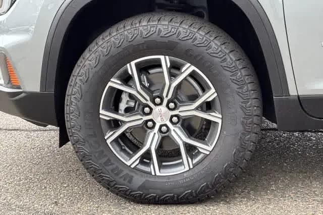 2026 GMC Acadia AT4 AWD