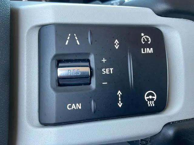 2024 Land Rover Defender 130 P400 S