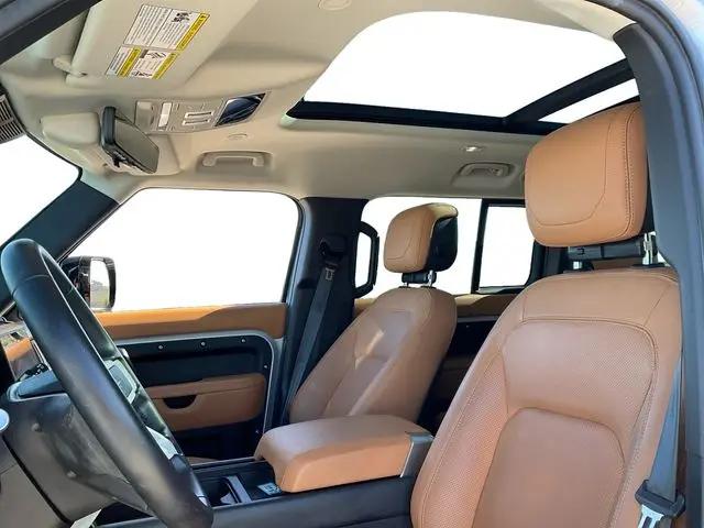 2024 Land Rover Defender 130 P400 S
