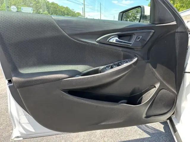 2020 Chevrolet Malibu FWD LT