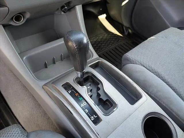 2005 Toyota Tacoma Base V6