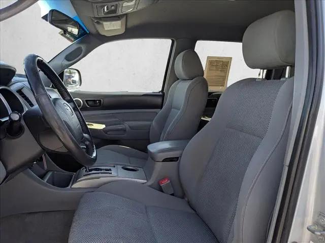 2005 Toyota Tacoma Base V6