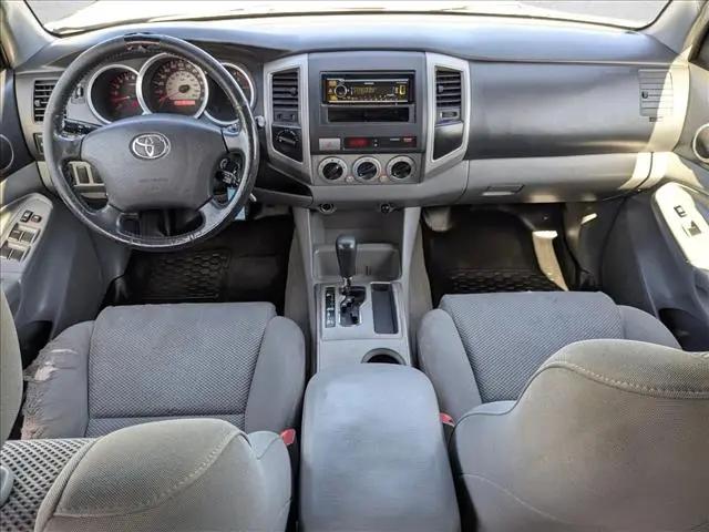2005 Toyota Tacoma Base V6