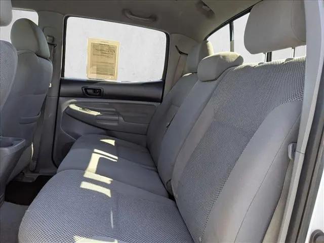 2005 Toyota Tacoma Base V6