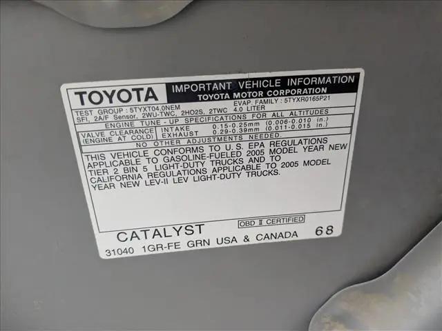 2005 Toyota Tacoma Base V6