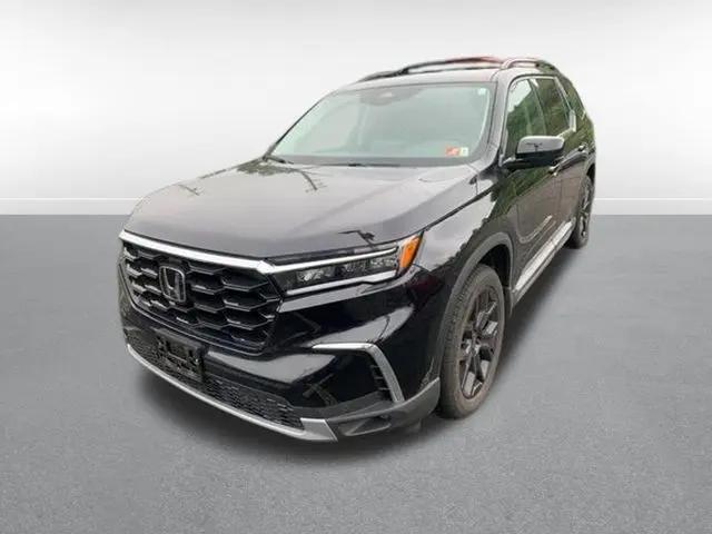 2025 Honda Pilot Touring for sale in Monroe, MI