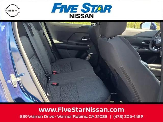 2025 Nissan Kicks SV FWD