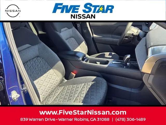 2025 Nissan Kicks SV FWD