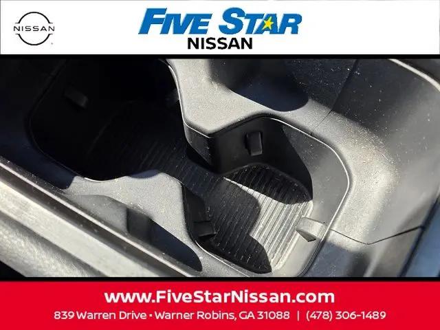 2025 Nissan Kicks SV FWD