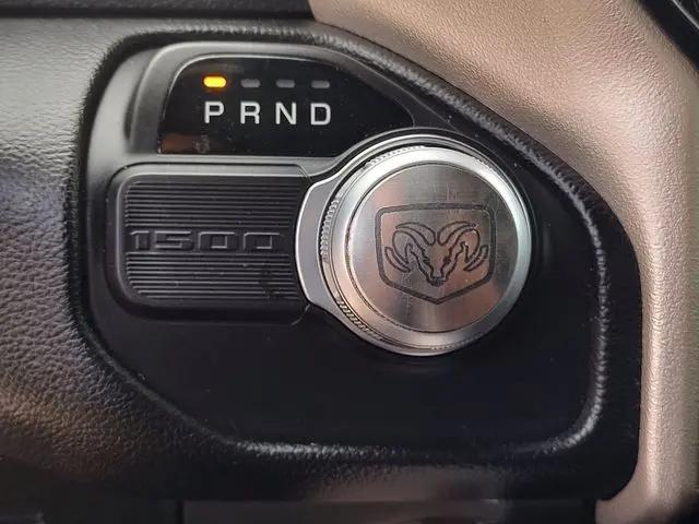 2019 Ram 1500 Laramie Crew Cab 4x2 5'7" Box