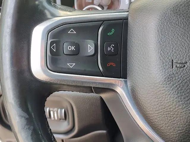 2019 Ram 1500 Laramie Crew Cab 4x2 5'7" Box