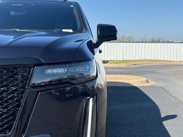 2023 Cadillac Escalade ESV 4WD Sport