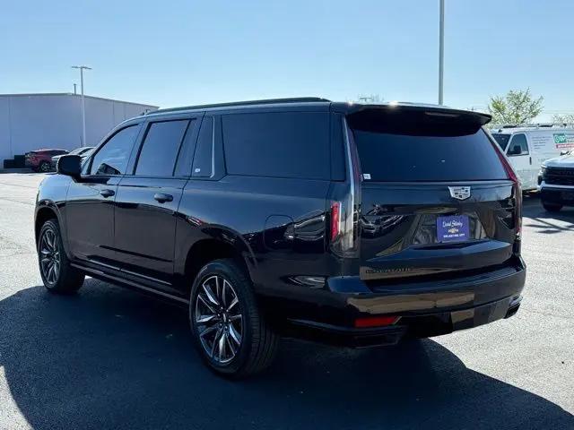 2023 Cadillac Escalade ESV 4WD Sport
